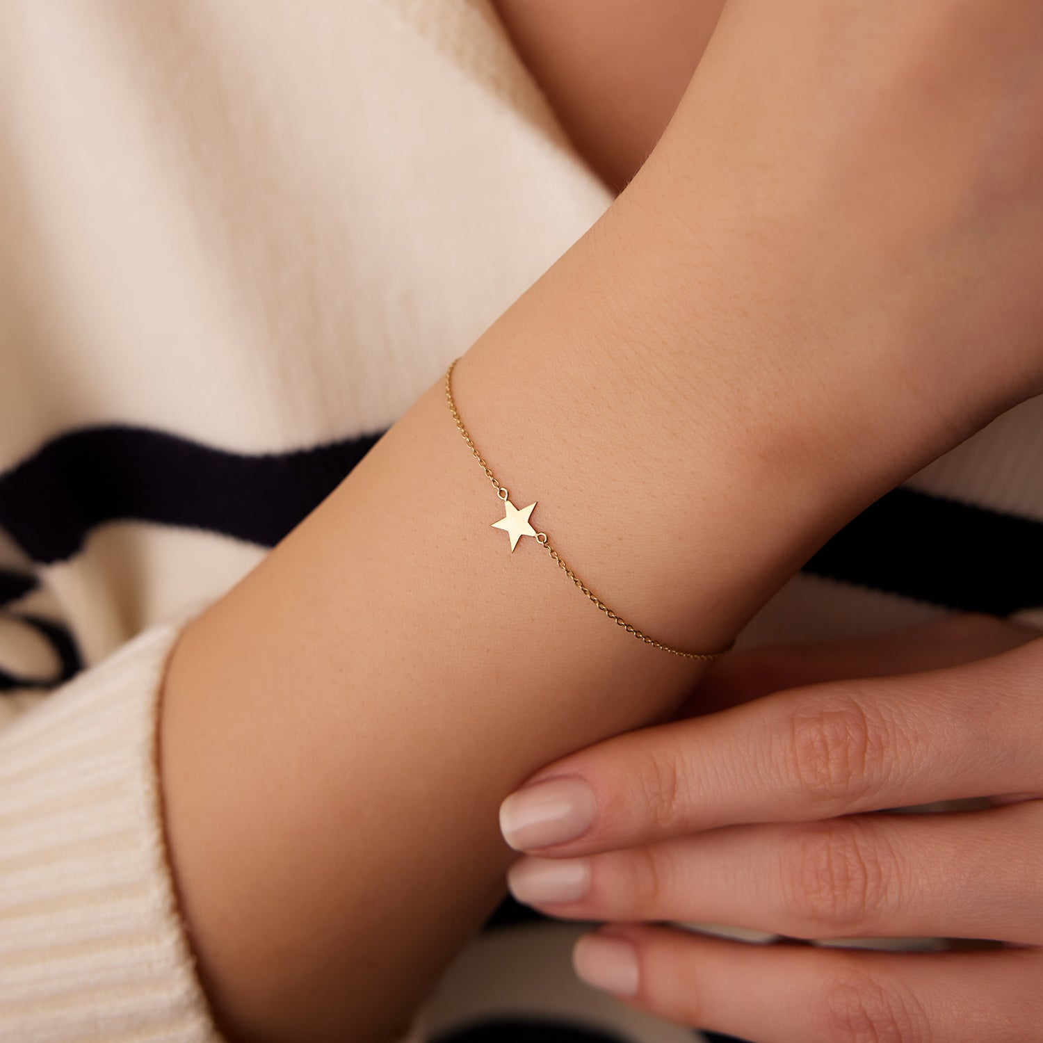 14K Gold Lucky Star Charm Bracelet