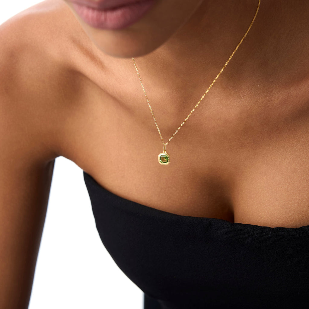 14K Asscher Cut Bezel Set Peridot Necklace