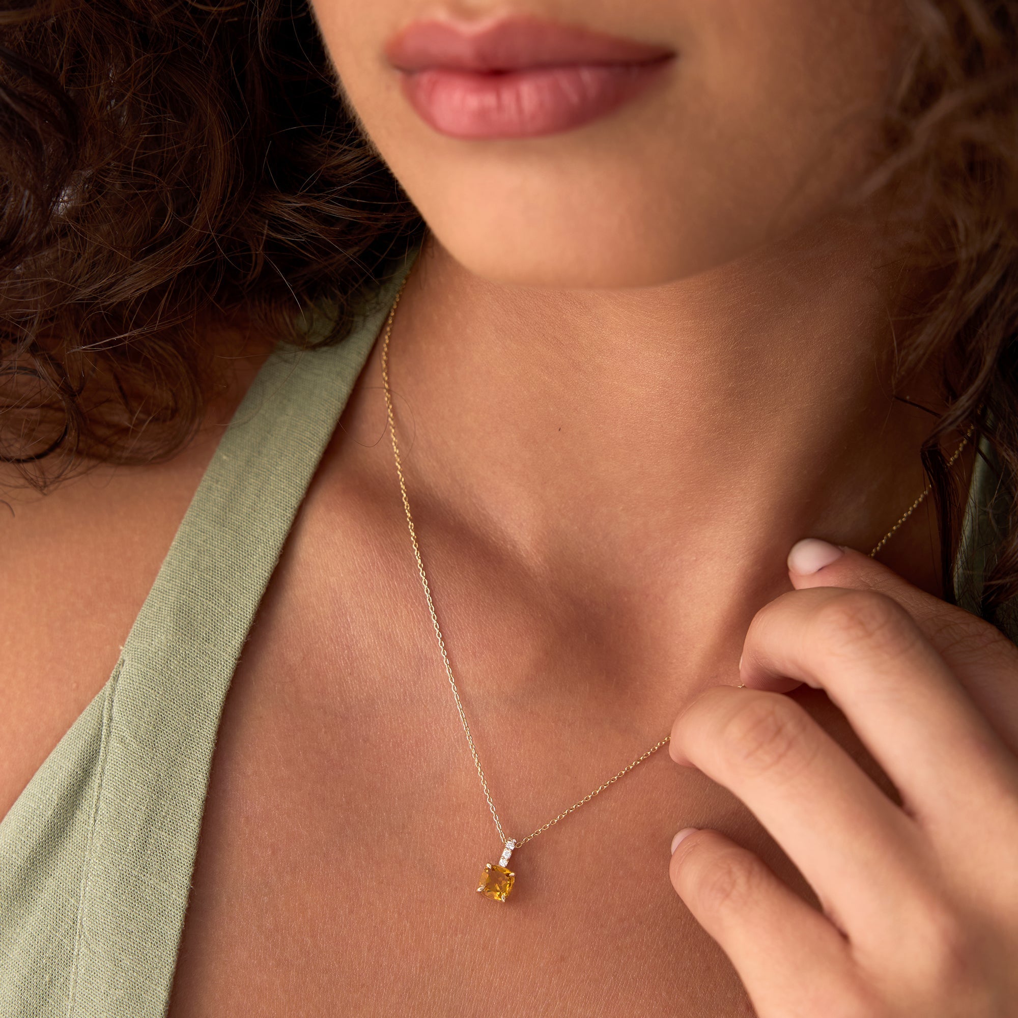 14K Cushion Cut Citrine with Diamond Bail