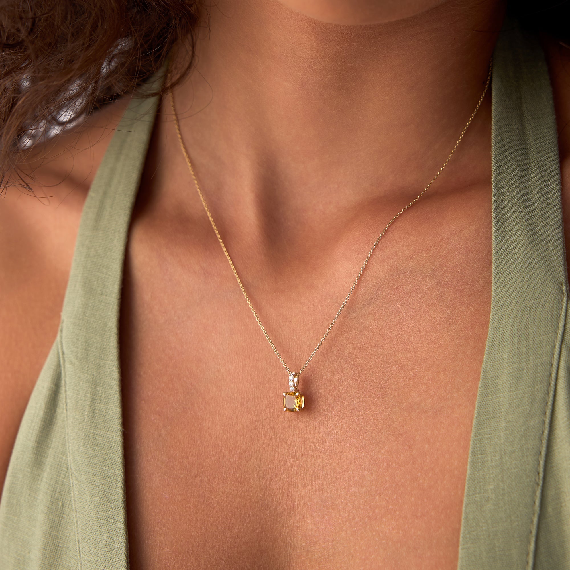 14K Cushion Cut Citrine with Diamond Bail