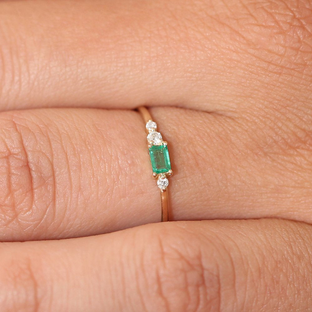 Baguette Emerald Diamond Ring