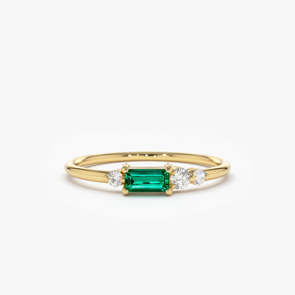 Baguette Emerald Diamond Ring