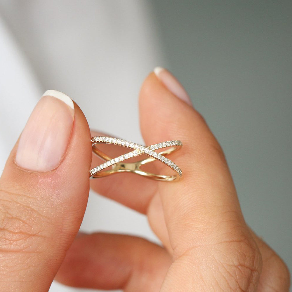 Diamond Criss Cross Pave Ring