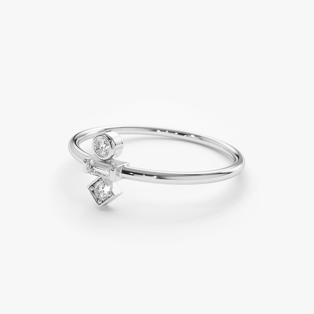 Baguette and Round Cut Diamond Ring