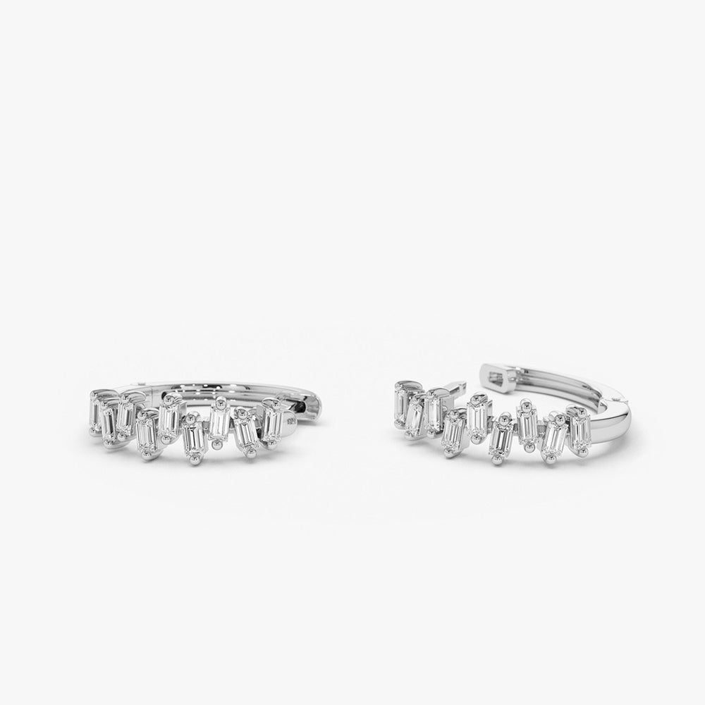 Horizontal Set Mini Baguette Diamond Huggie