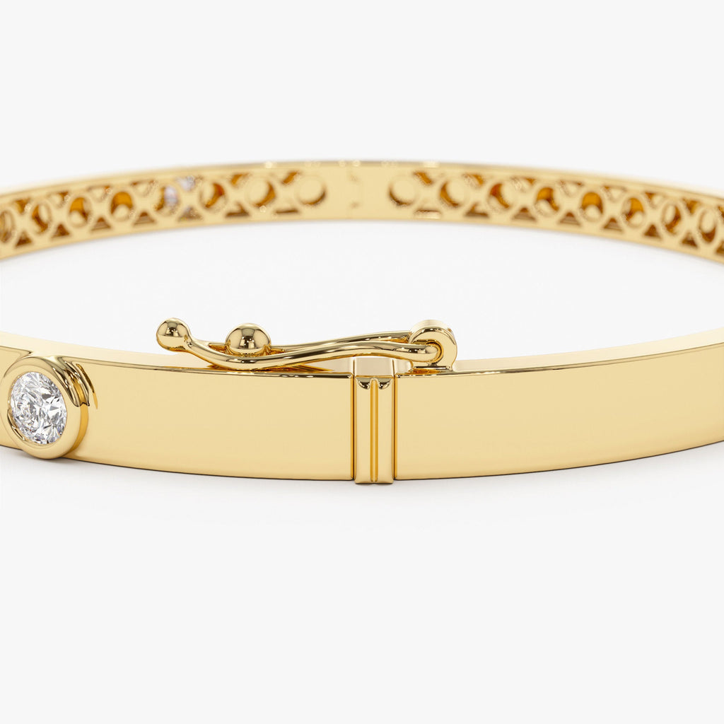 Round Diamond Bangle Bracelet