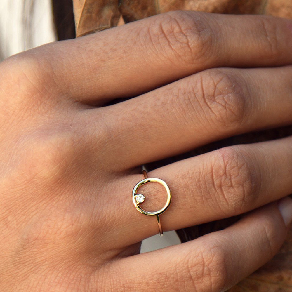 Circle Diamond Ring