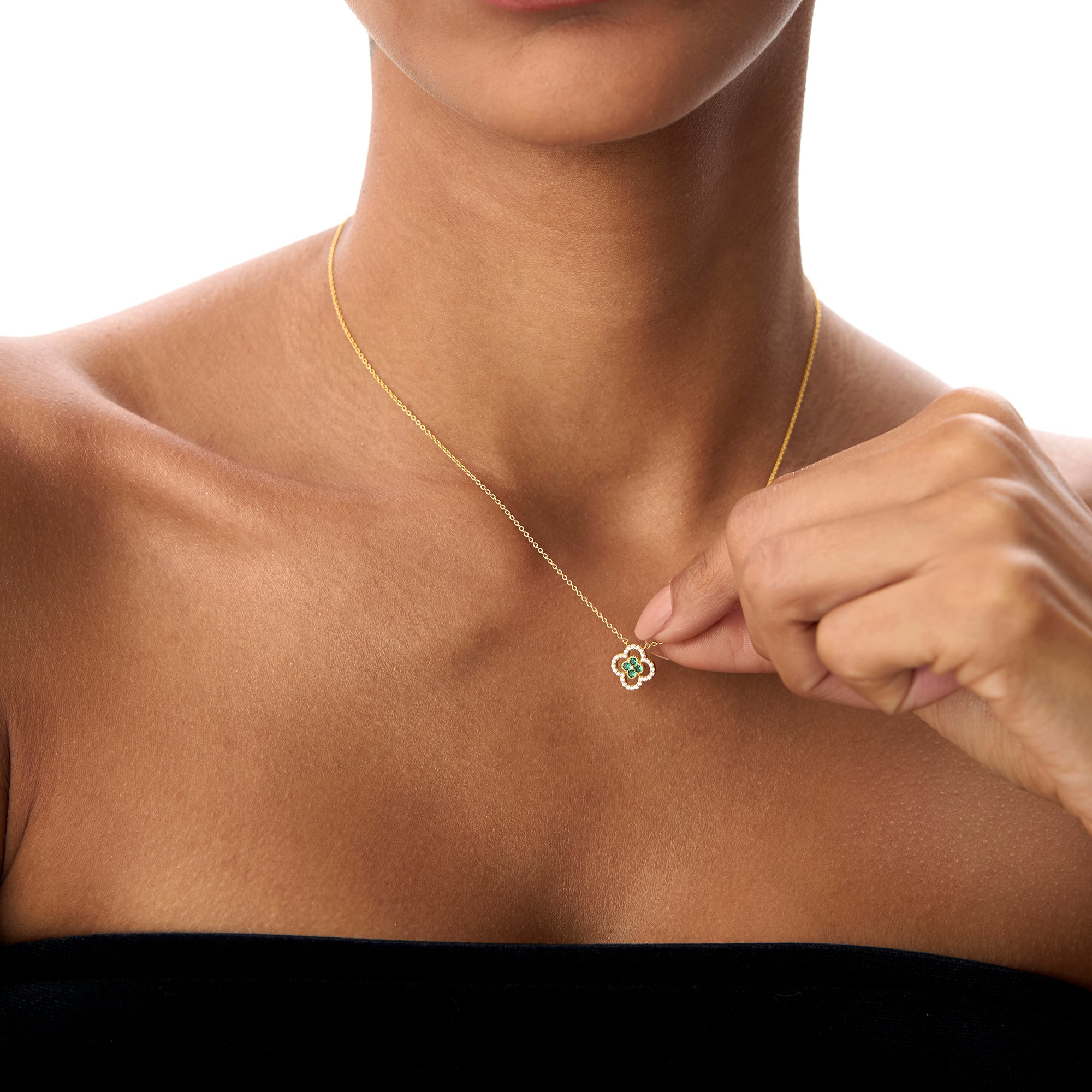 Emerald Clover Necklace in Halo Setting