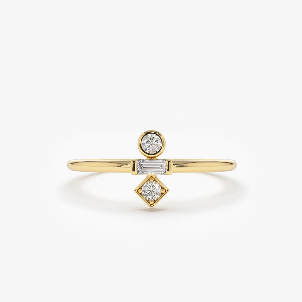 Baguette and Round Cut Diamond Ring