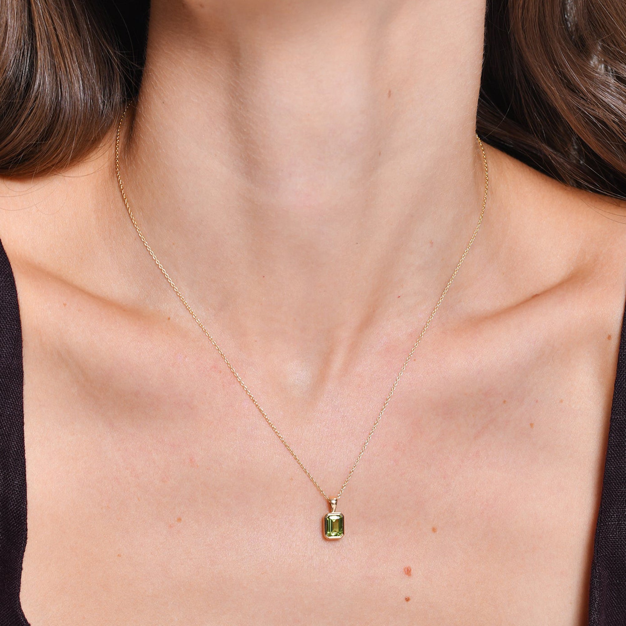 Emerald Cut Peridot Vertical Bezel Setting Pendant