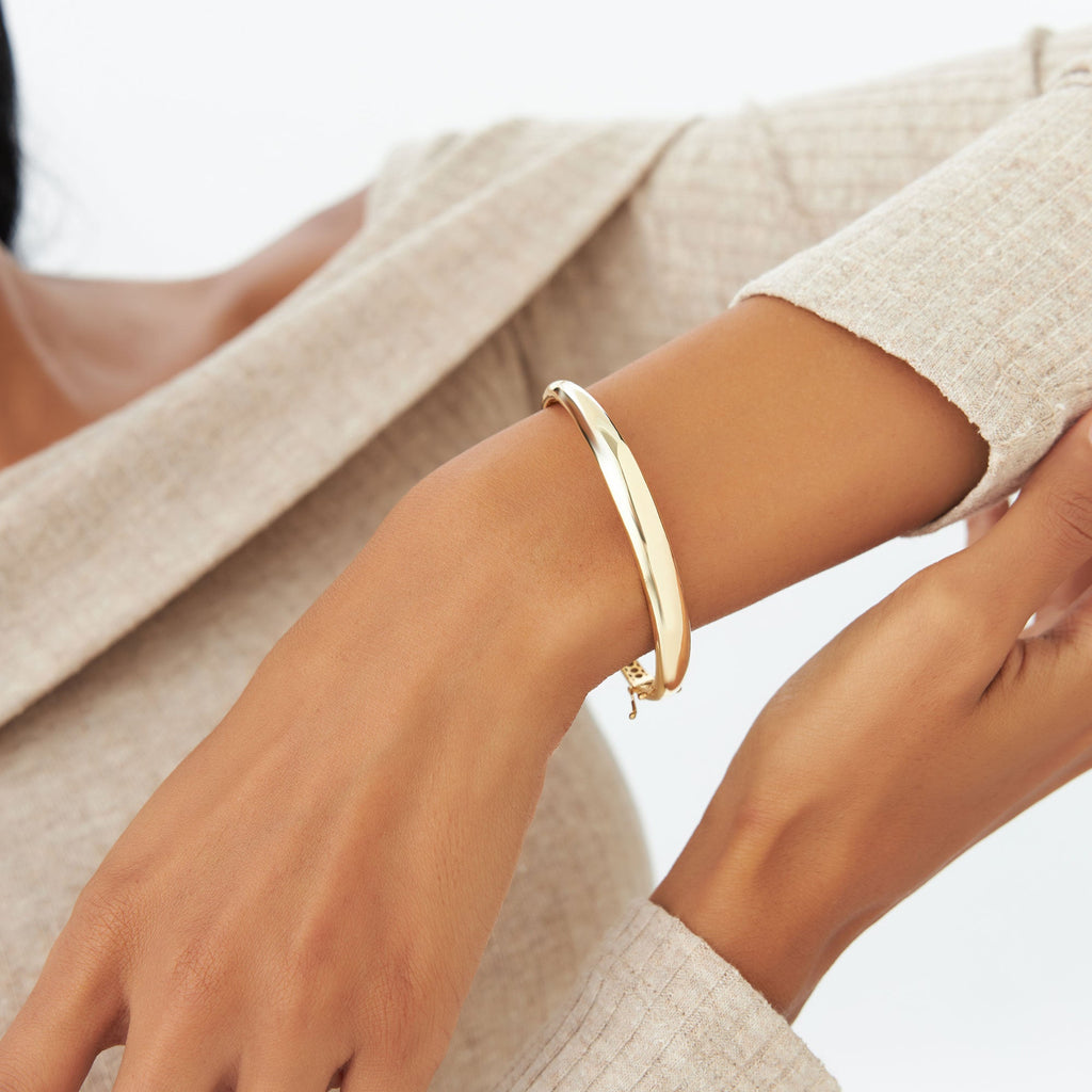 7.5MM Classic Dome  Bangle Bracelet