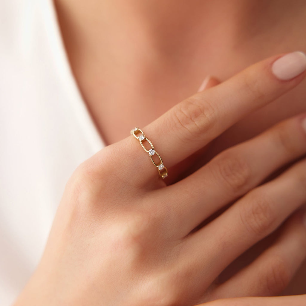 Bezel Setting Unique Diamond Wedding Band