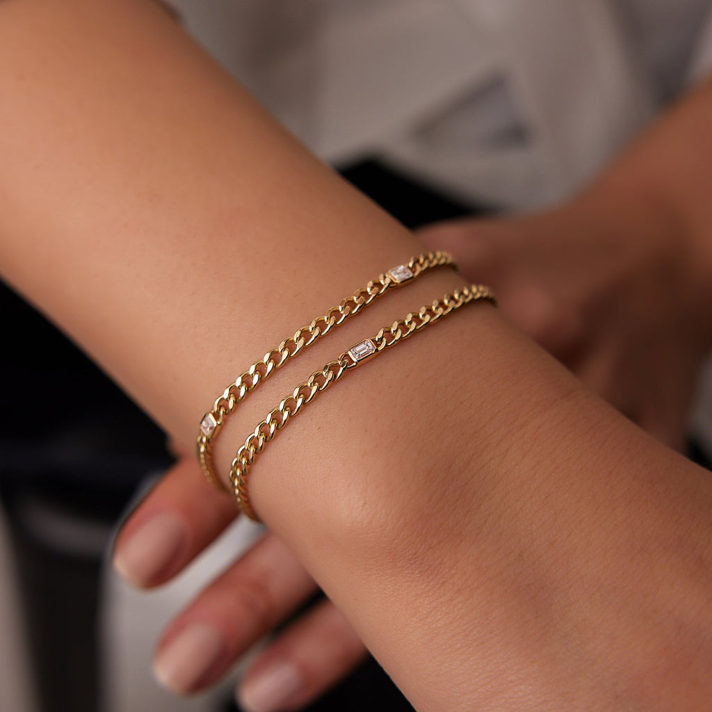 Cuban Link Bracelet w Emerald Cut Diamond