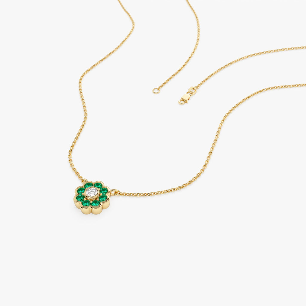 Bezel Setting Emerald Flower Diamond Necklace